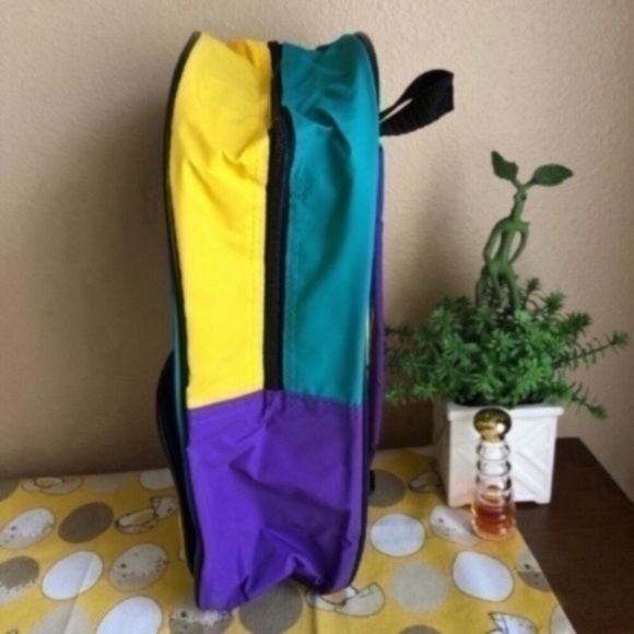 Kids Vintage Winnie the Pooh color block backpack - Picture 5 of 10